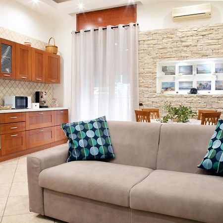 Lazzarella House Apartment Наполи Екстериор снимка