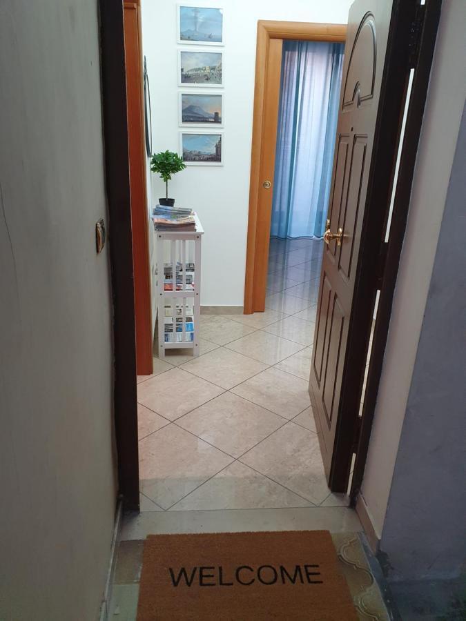 Lazzarella House Apartment Наполи Екстериор снимка
