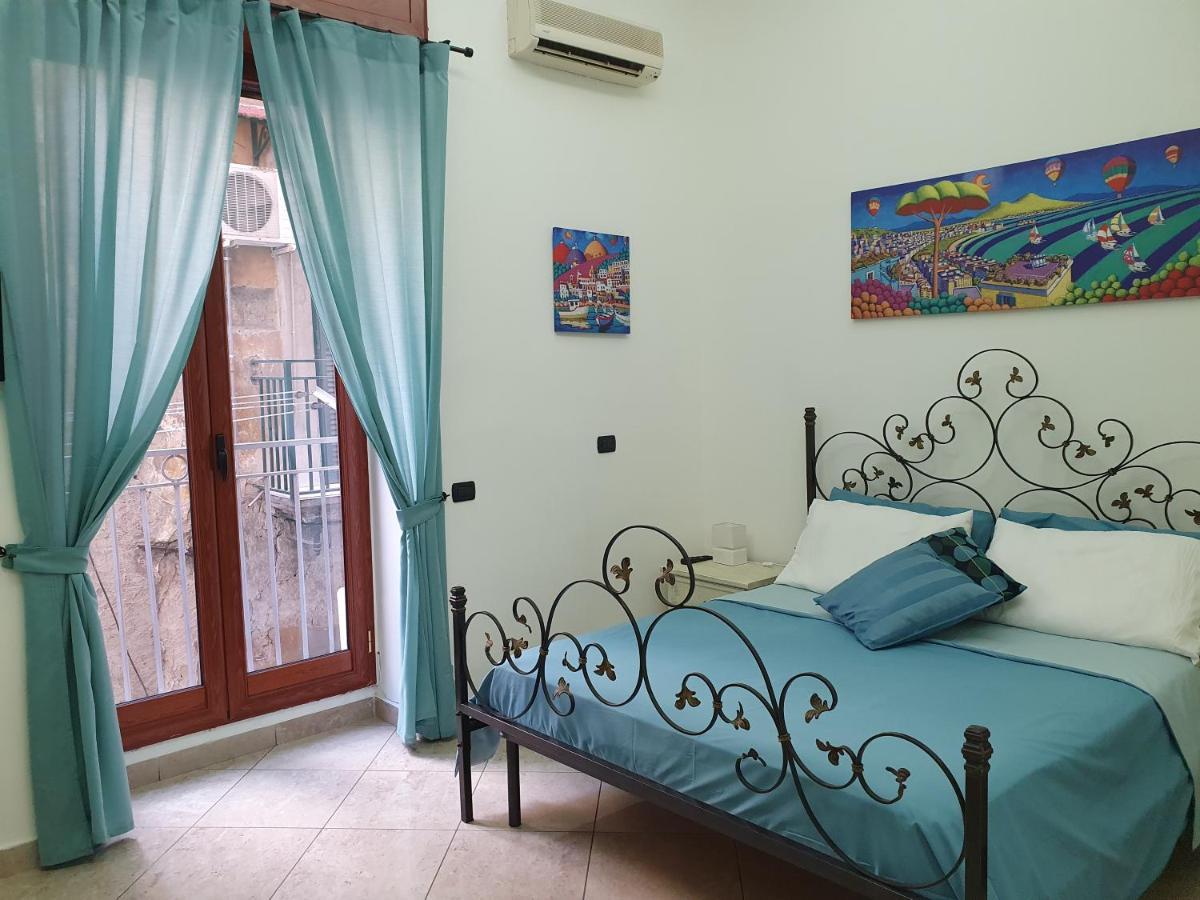 Lazzarella House Apartment Наполи Екстериор снимка