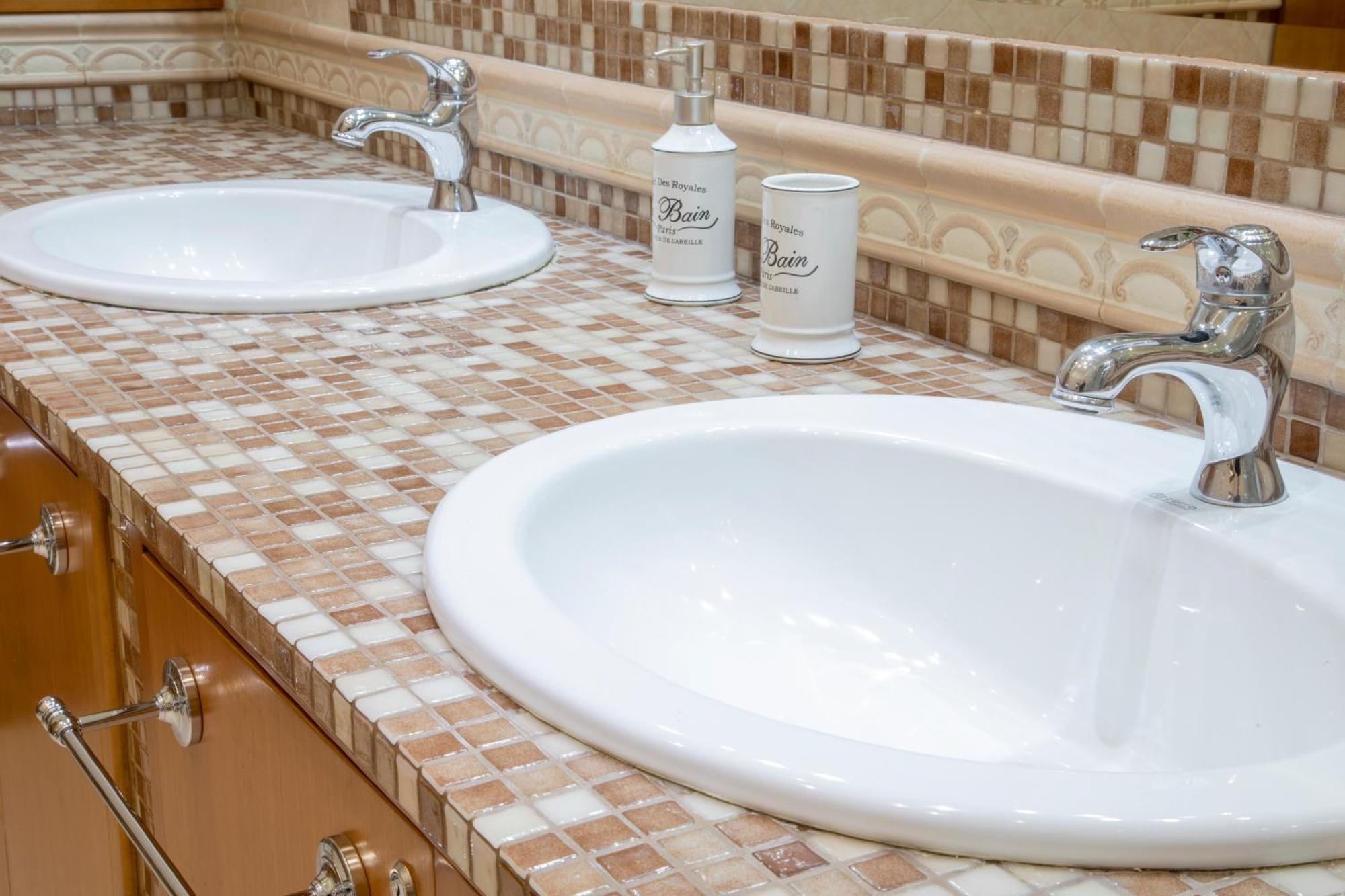 Lazzarella House Apartment Наполи Екстериор снимка